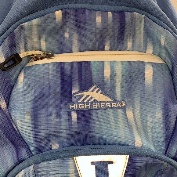 Great quality pack pack. Could use a good cleaning - Picture 2 of 6